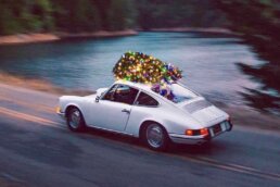 x mas car bild uai