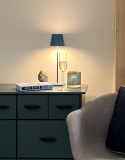 22 10 21 11 48 41 7045 uai